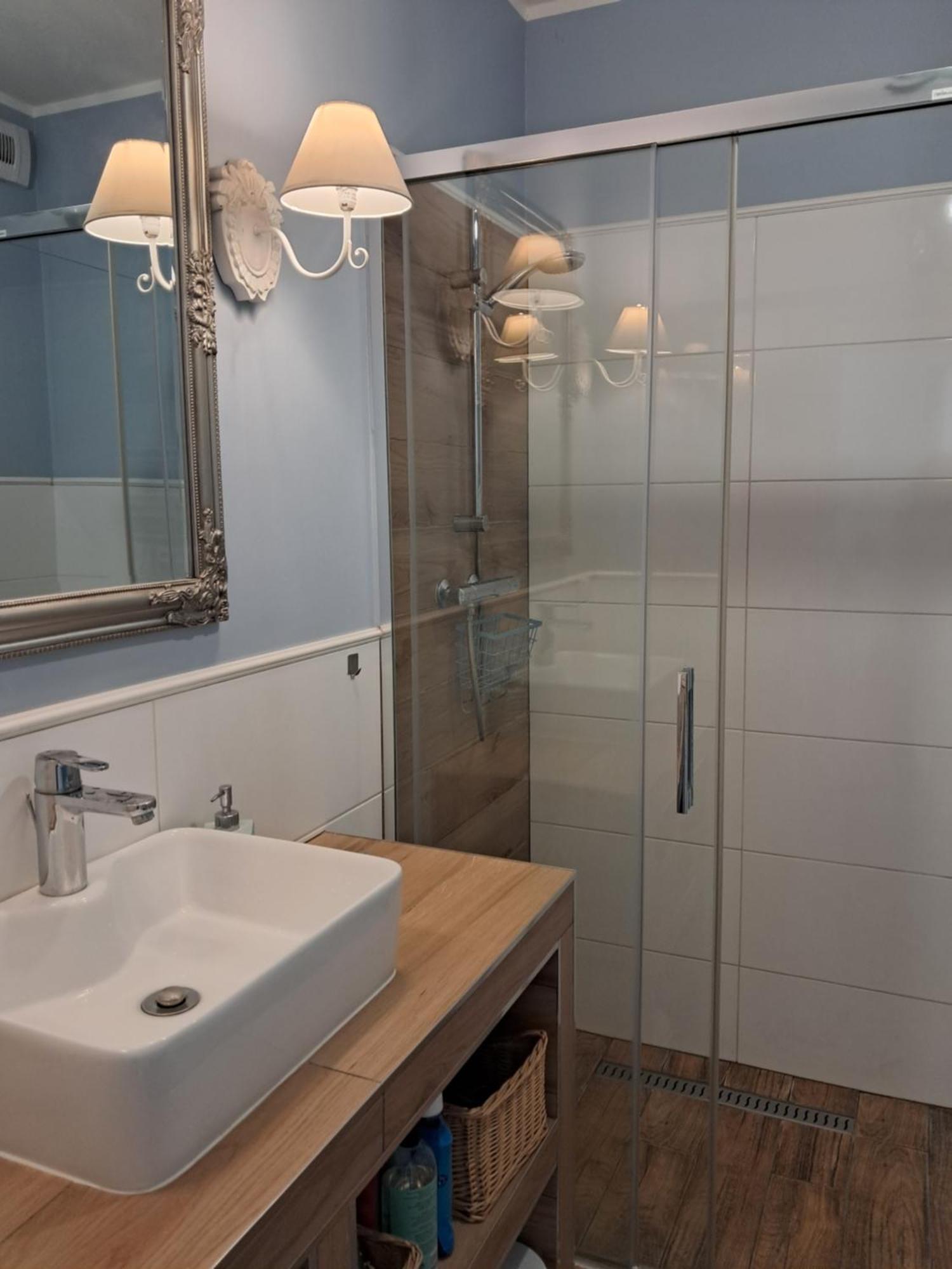 Przytulny Apartament Blisko Motlawy I Neptuna Gdansk Exterior foto